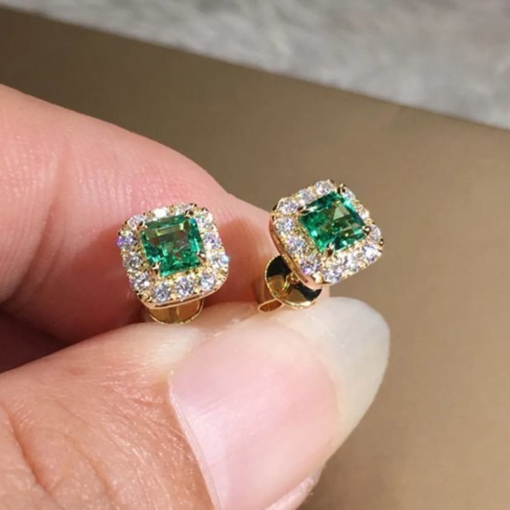 NWT CZ emerald green gold Stud Earrings